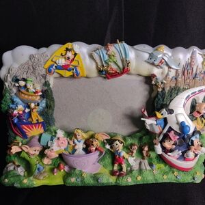Musical Disney World Picture Frame